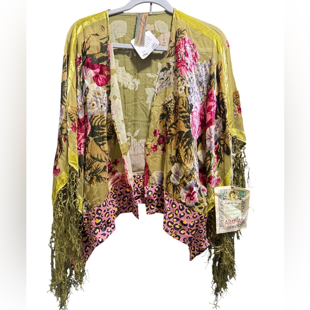 Aratta Women's Floral Cape - Green and Pink